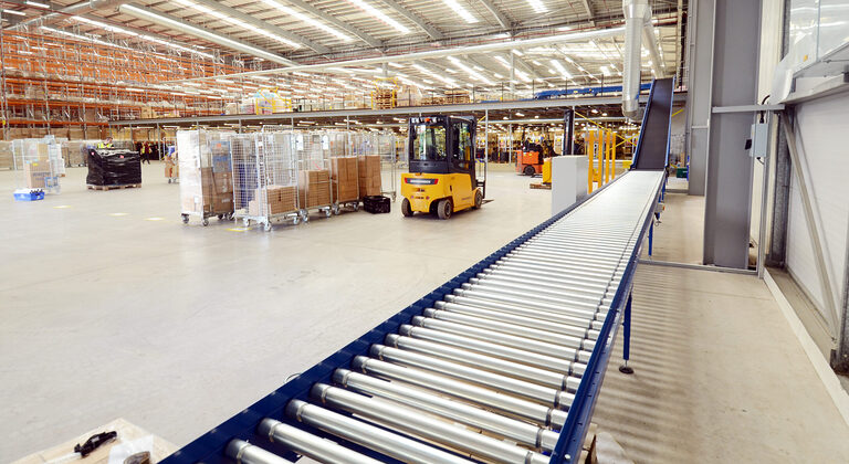 The 5 steps you need for warehouse racking safety