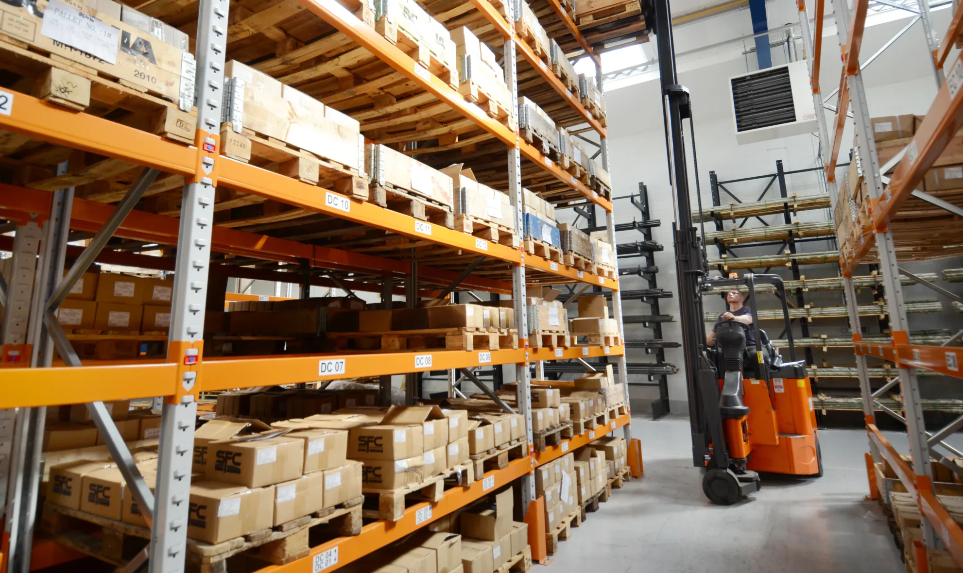 How to Choose the Right Warehouse Racking Supplier